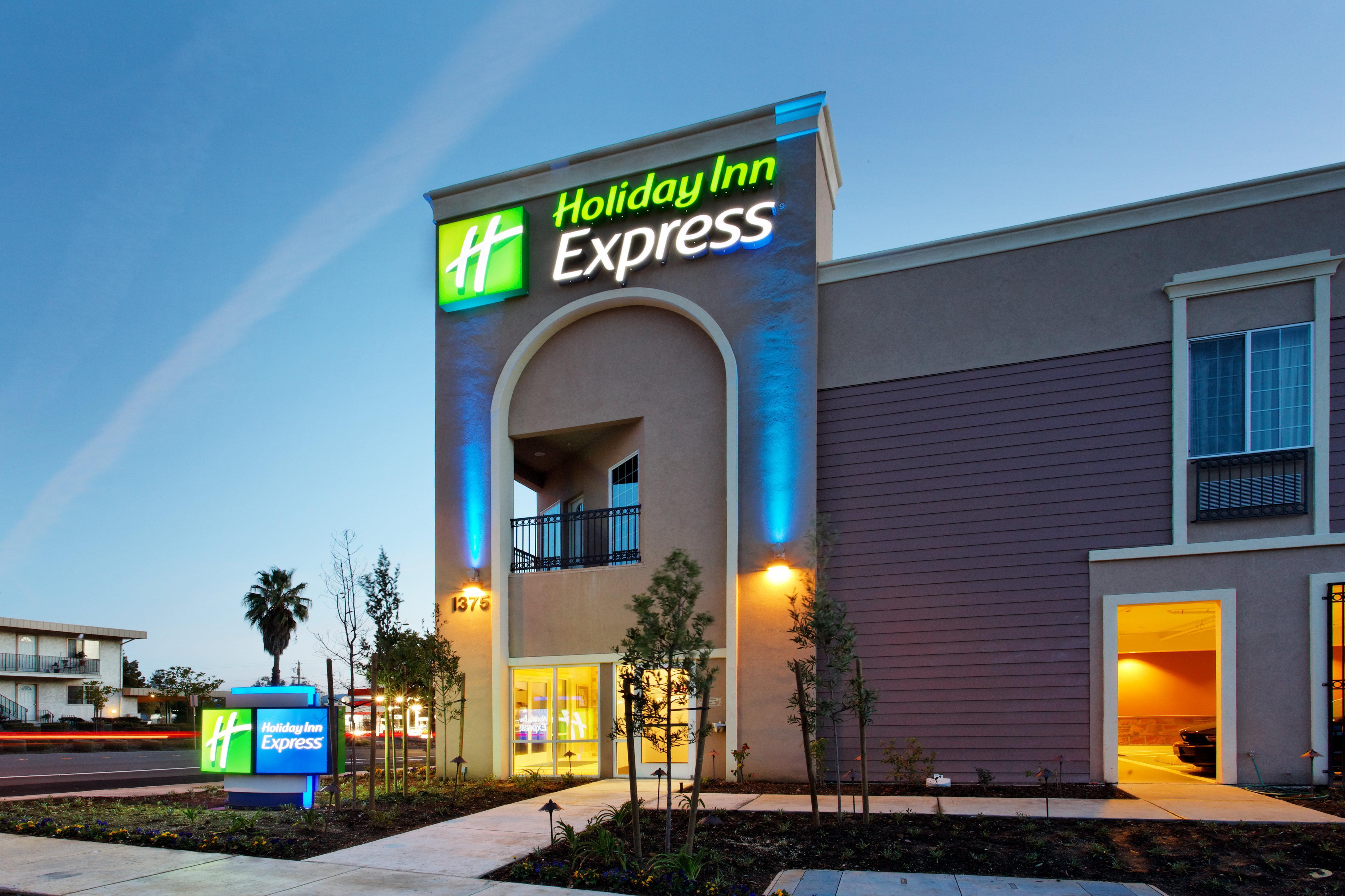 Holiday Inn Express Benicia, An Ihg Hotel Екстериор снимка